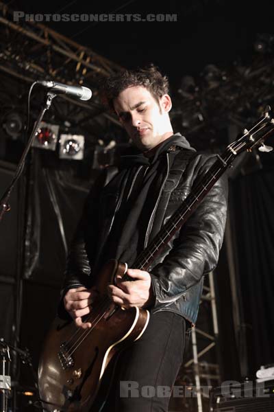 BLACK REBEL MOTORCYCLE CLUB - 2007-11-20 - PARIS - Elysee Montmartre - Robert Levon Been